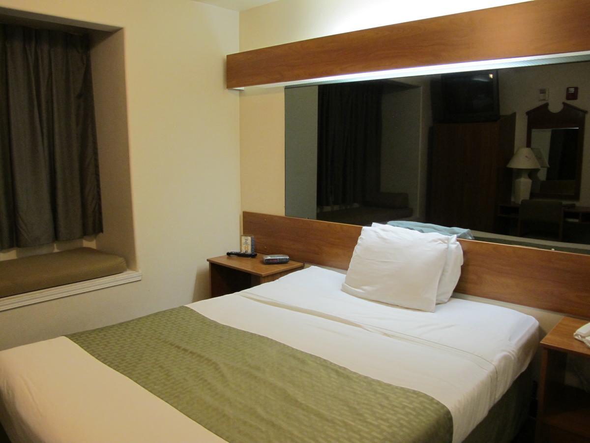 Eagle River Microtel Anchorage Exterior photo